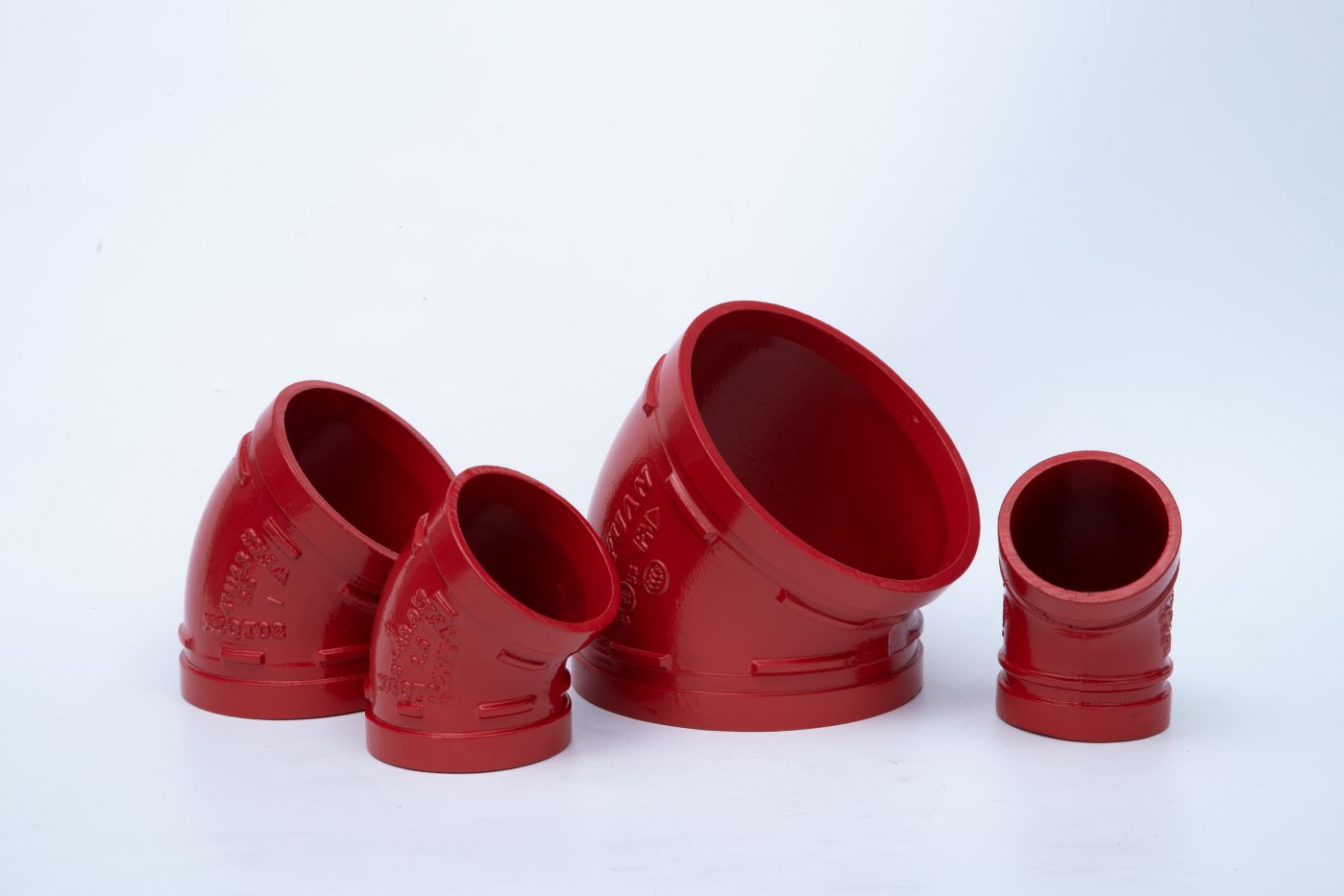 45°沟槽弯头上海