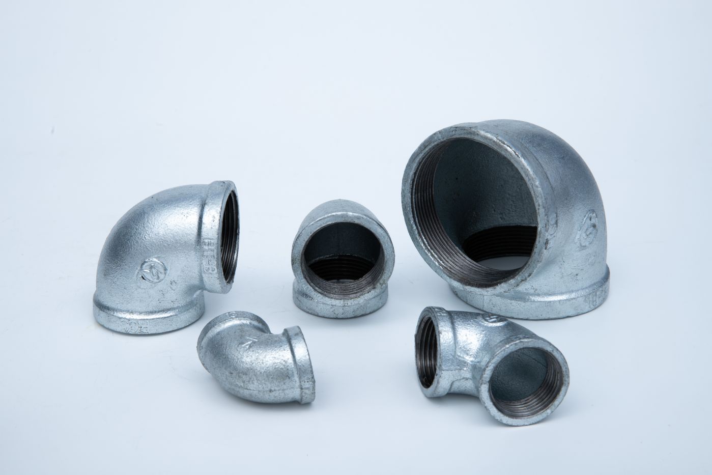 90°镀锌弯头上海