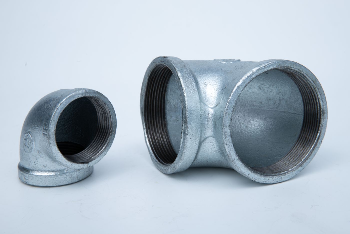 90°镀锌弯头泰州